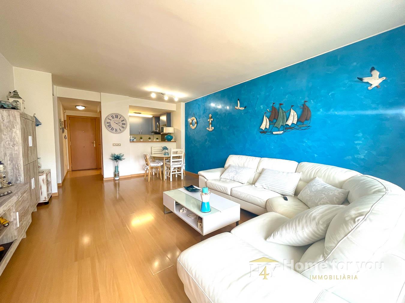 Bonic Apartament amb gran terrassa