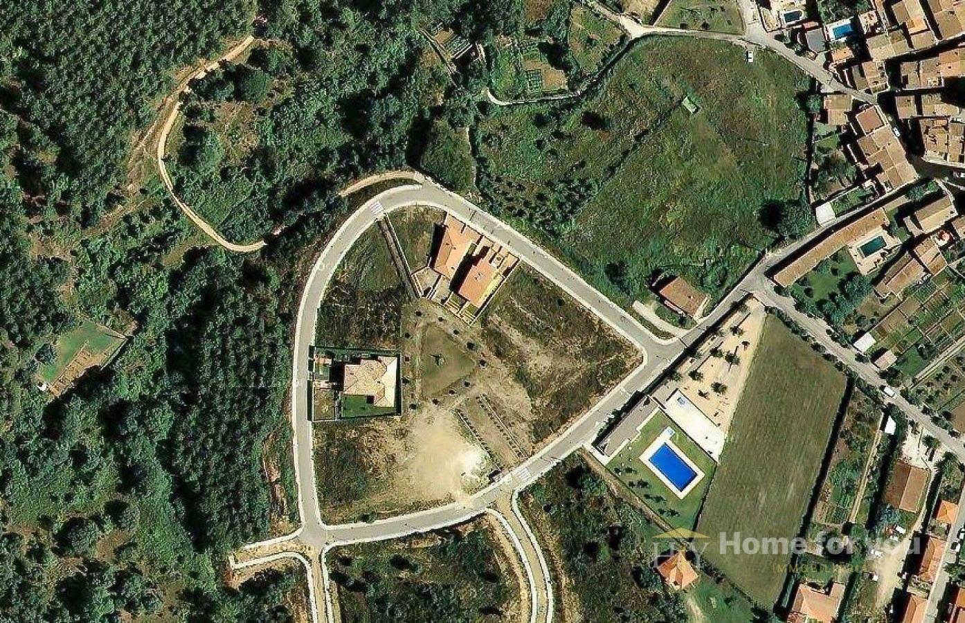 Terreno edificable en Darnius