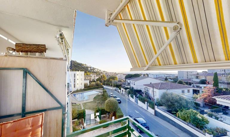 Apartament lluminós en una zona tranquil·la