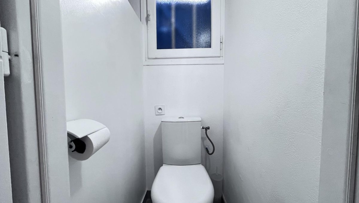 146942687_57c52f86844a76c0b9544ce0b873037f