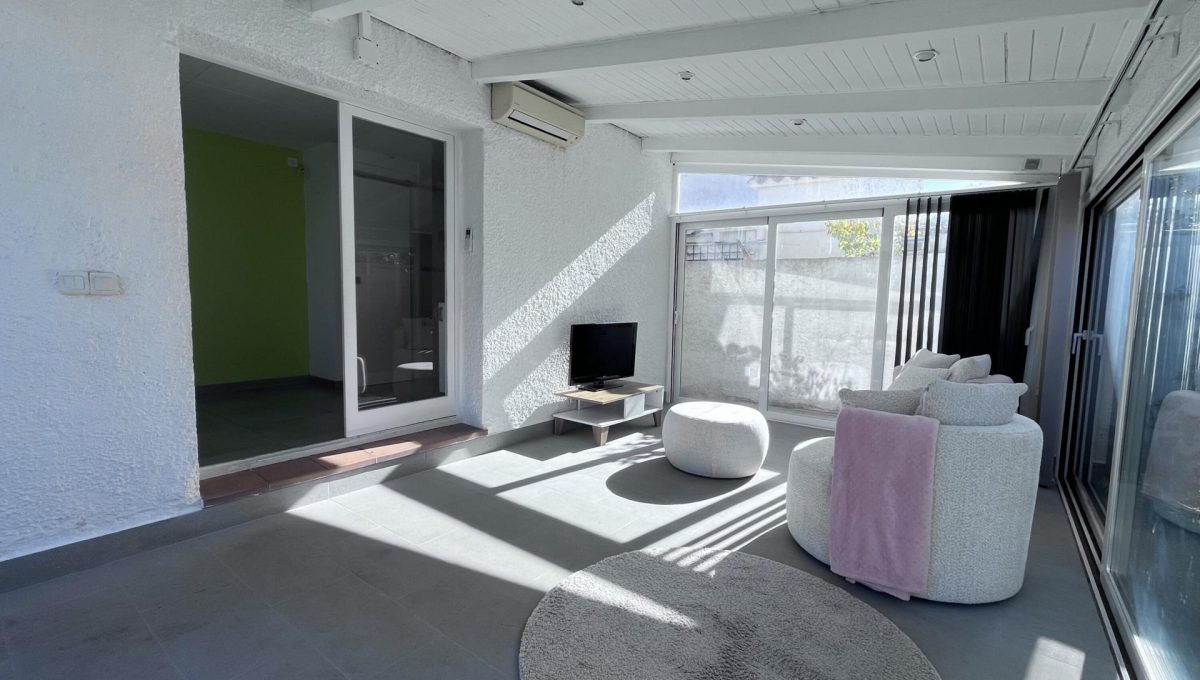 146942687_6e99df1bca41703fe3c68cb5cbc7d3a8