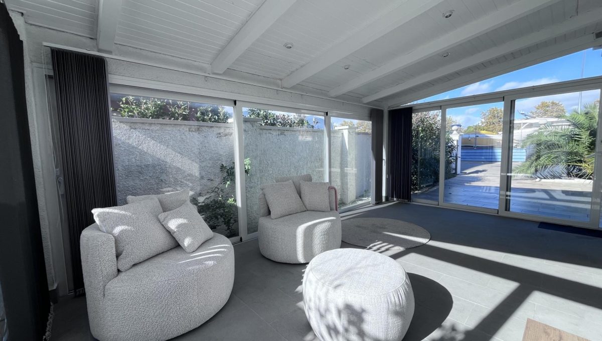 146942687_81e2a2ca3eeb95ebb82bdfa37481df43