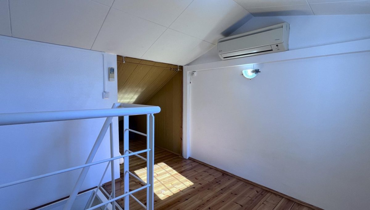 146942687_c292fab1c8501a291675ca802230f011