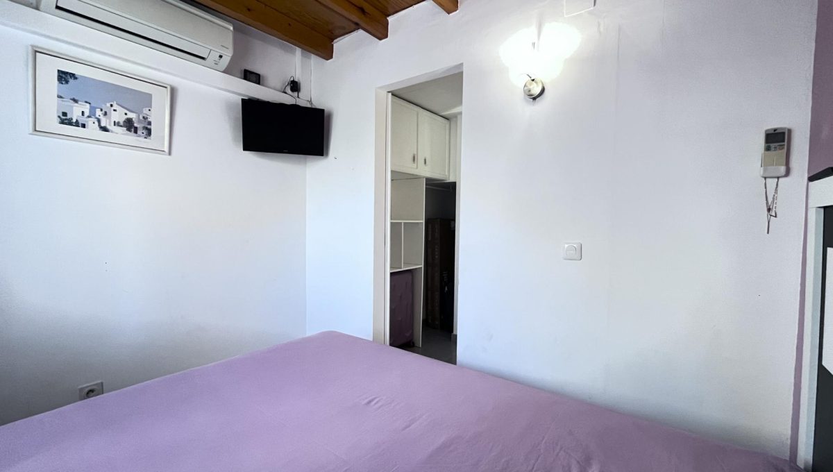 146942687_cf885f57a89eeeda65d73b68d3f3d9ec