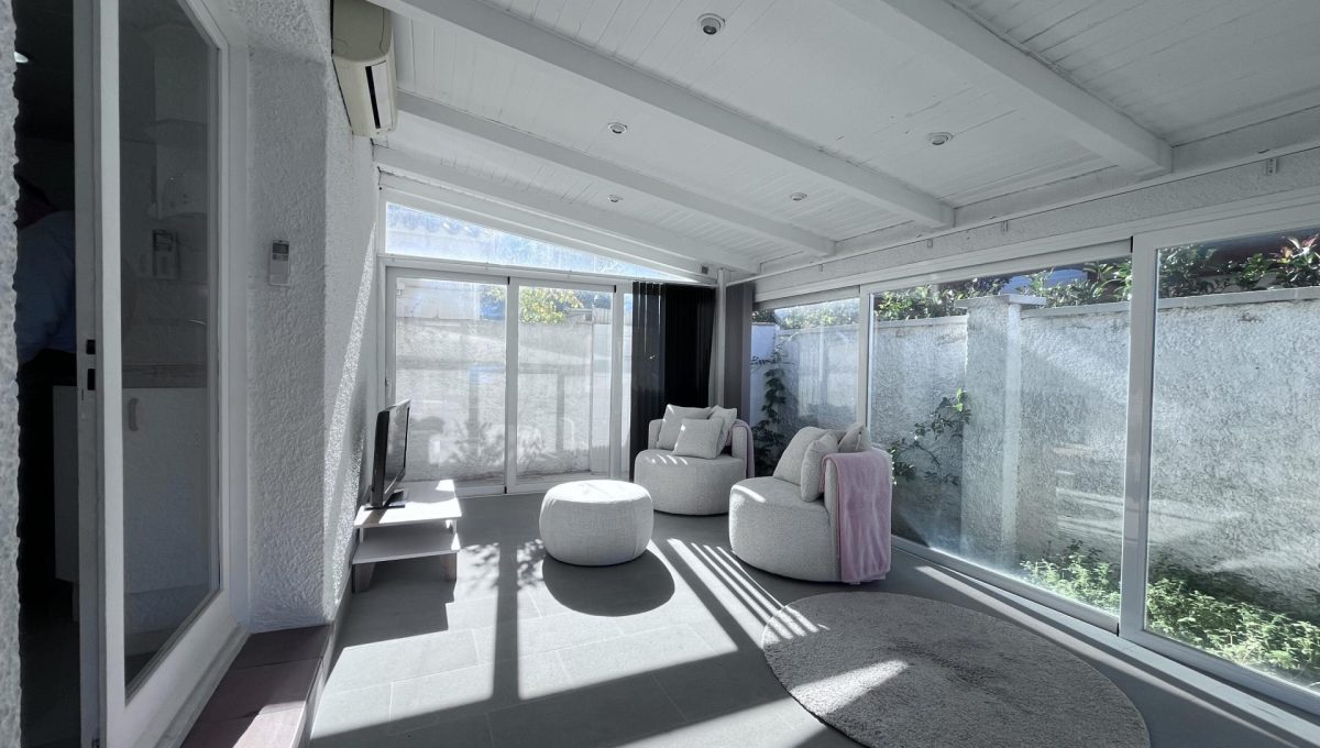 146942687_def406991d609e9e0b35d2838453b625