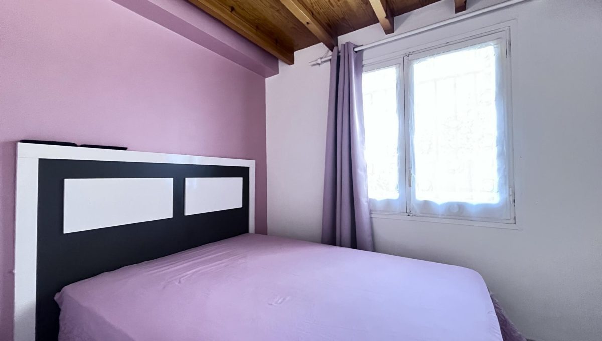 146942687_ecd231c716aa57d58d2efcea82f656dc