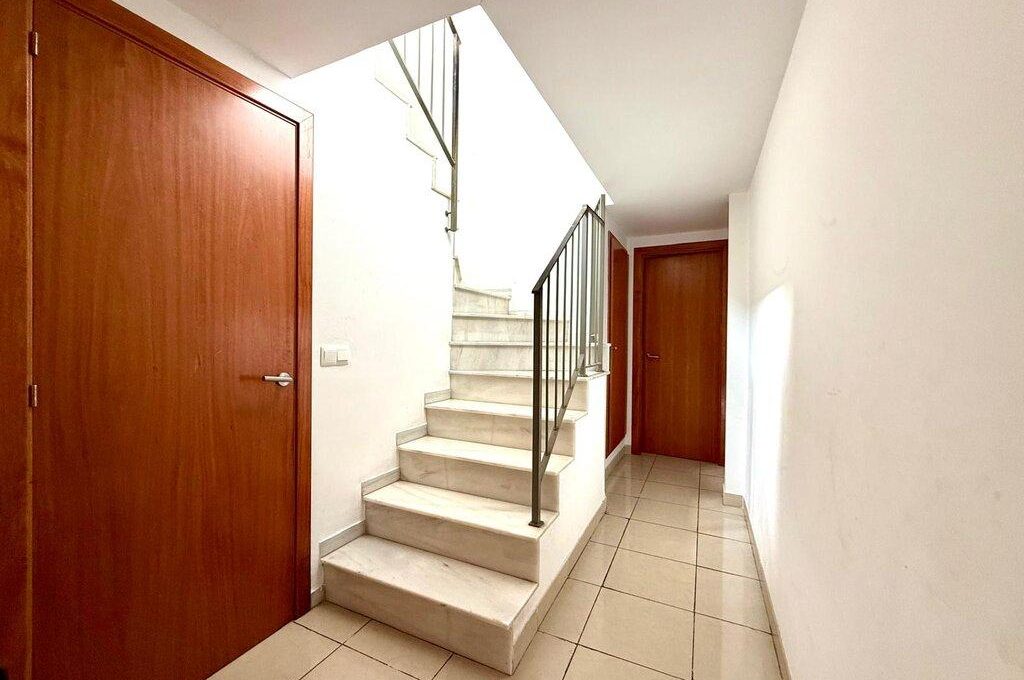 167791986_c937daa9dcb600f80a2817a96bb794f8