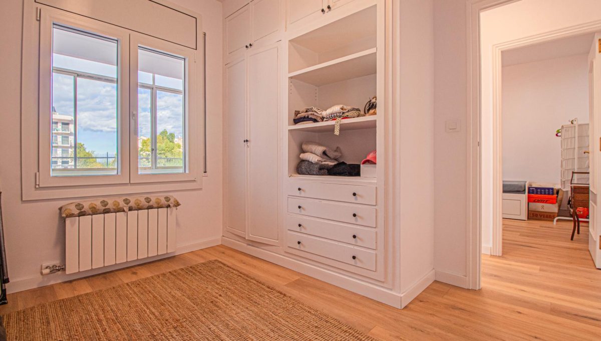 484948786_099e53caf69fef92398fb2ec3c1291f0