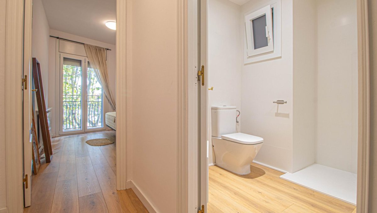 484948786_fb9965cbab0a0c7d00b5008b513de069