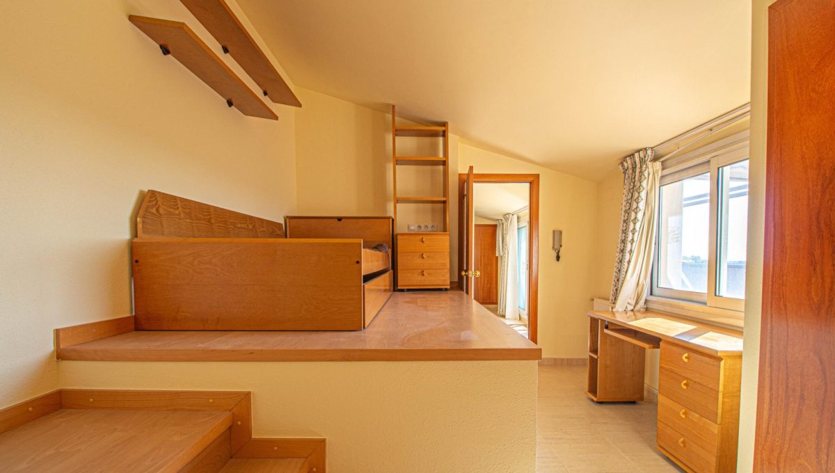 560311301_6b748f6a3729733fddb0a1764989f9b2