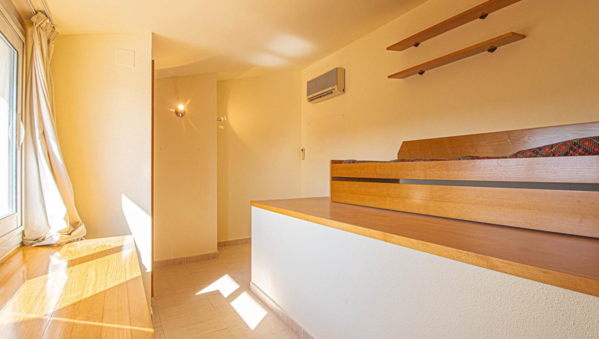 560311301_75c6ad57cb178d4394173494177460f8