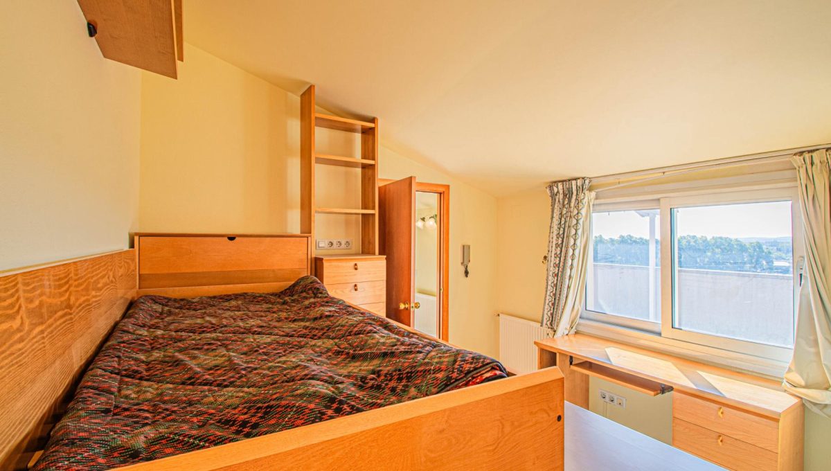 560311301_82e63687b2d3b6aa4ac3cdbb34203efe