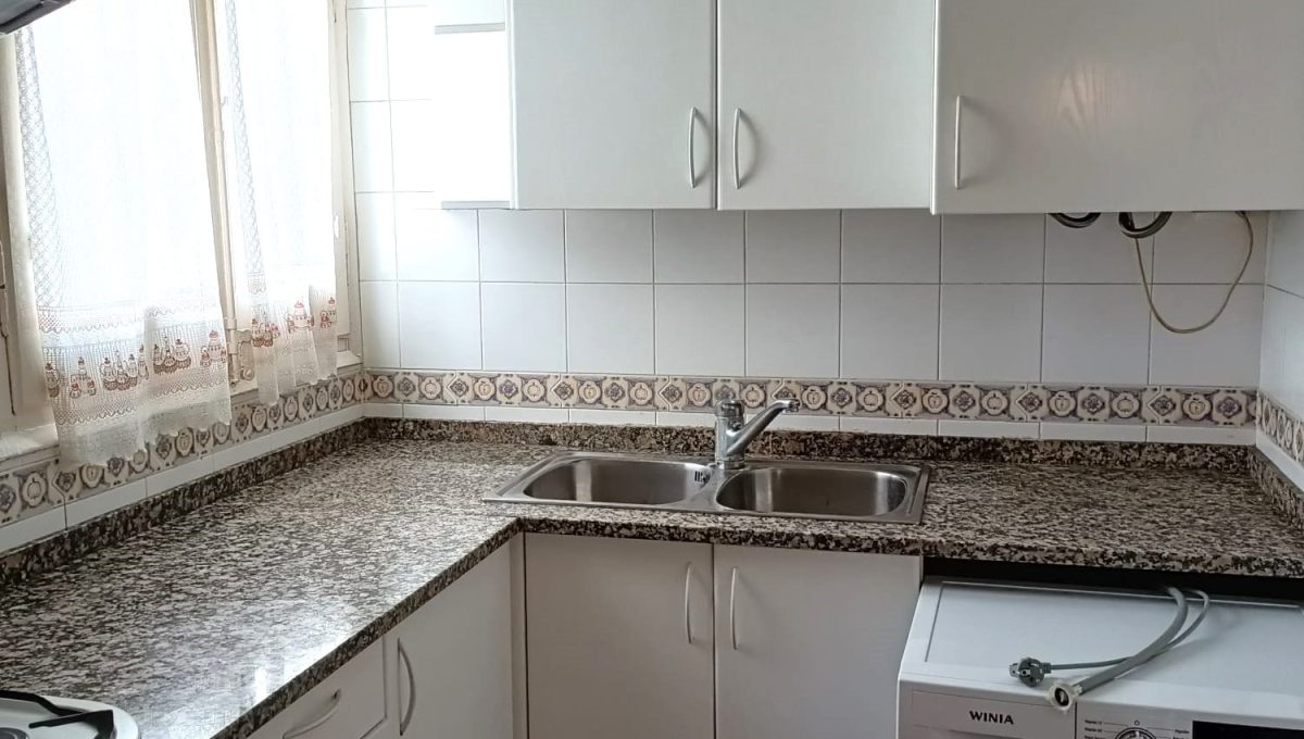 656243753_949831e9e16fe238cf45c31ffea855f6