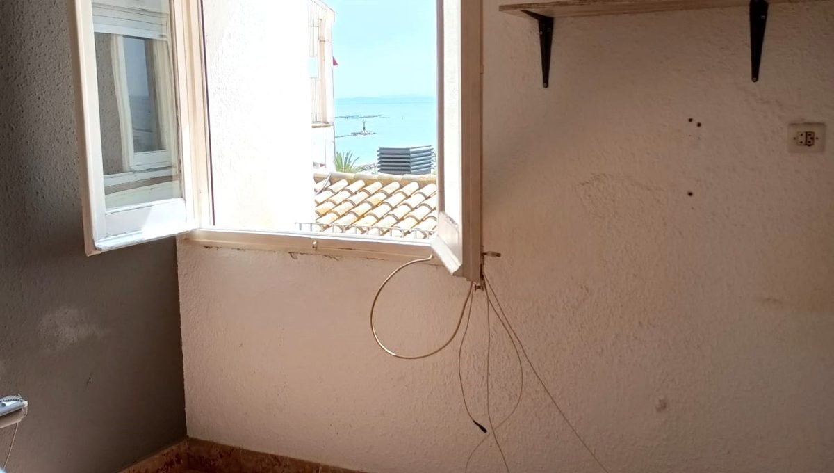 656243753_bd0571ddfdf01bce9165ad920611dee9