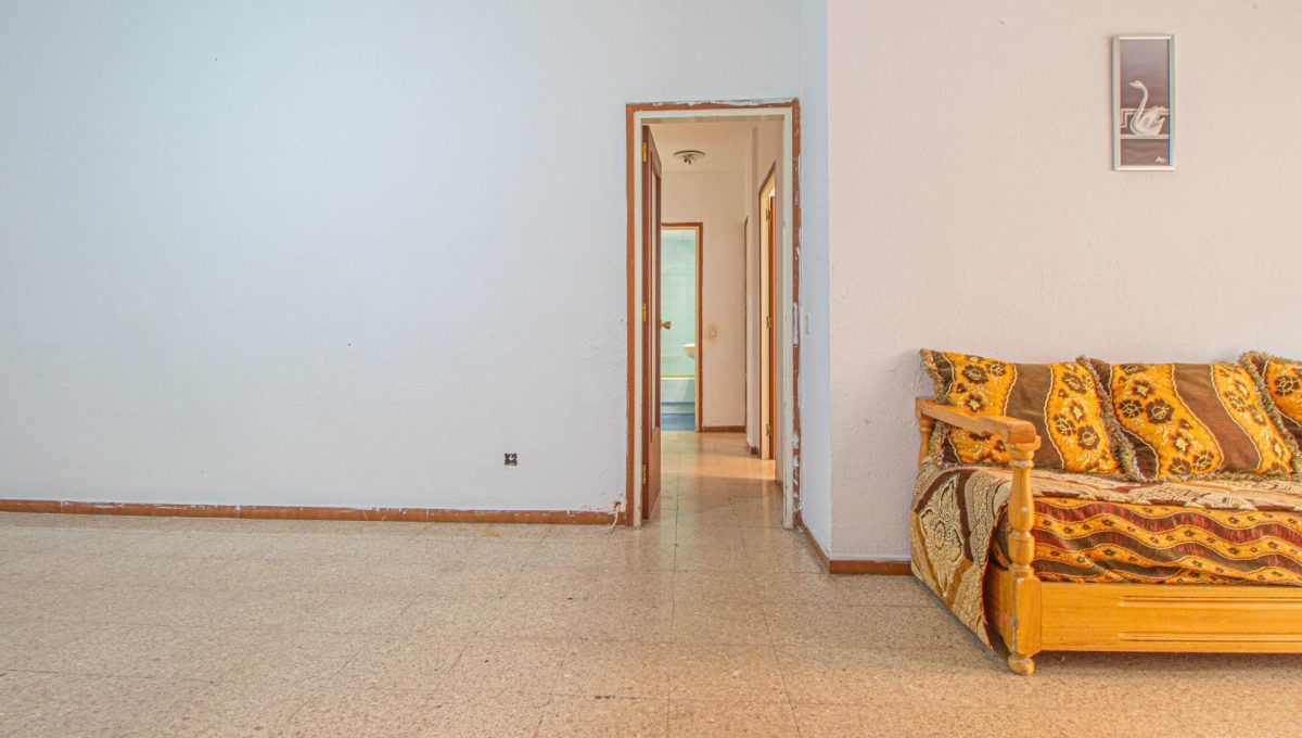 799559320_0b38d1aa5e6d95d27bf7a003e5256d5f