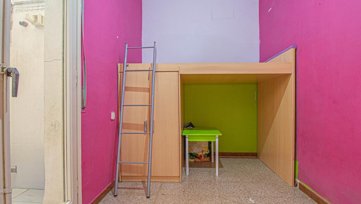 799559320_b75e197e0350bef2abbb5eee3ec57729