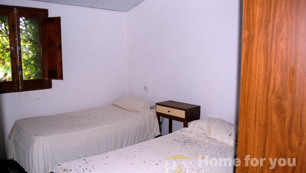 872474362_067b7e2335ddc82998a495fc935646fb