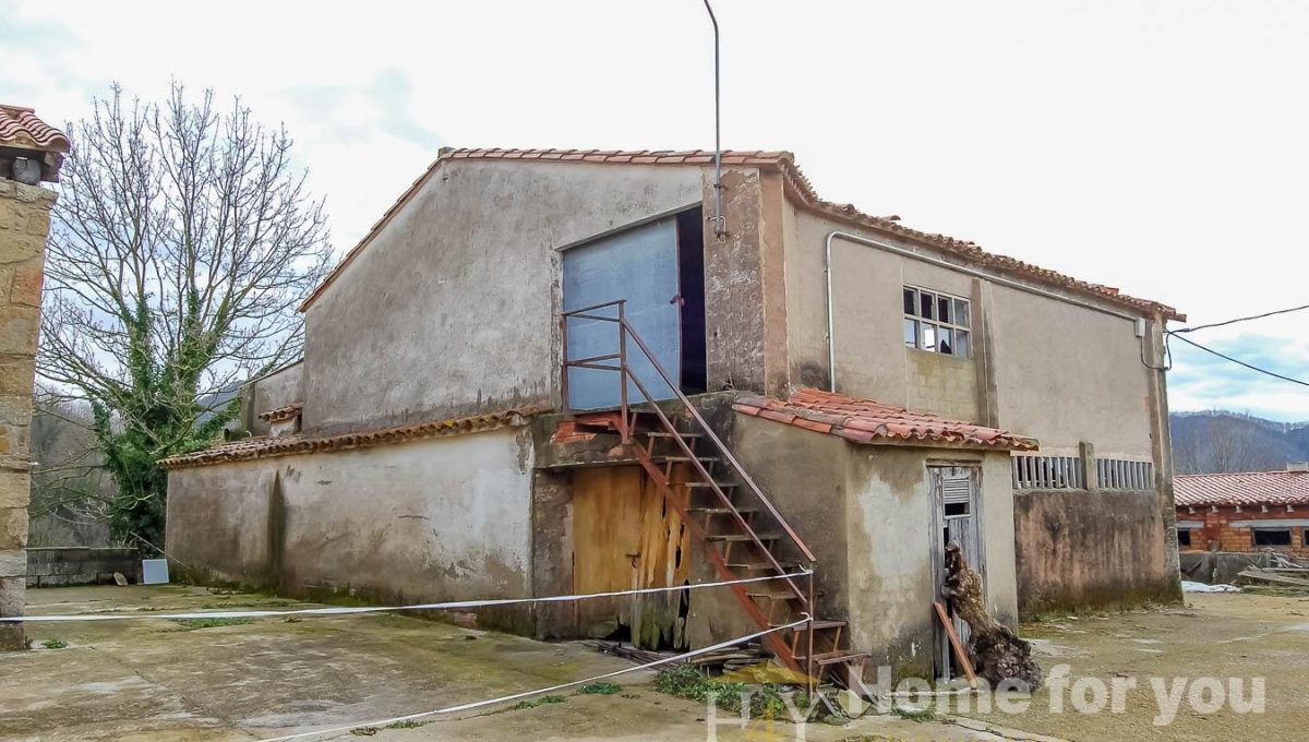 872474362_5dce1be7d07d06bd22c9d6b6038b6543