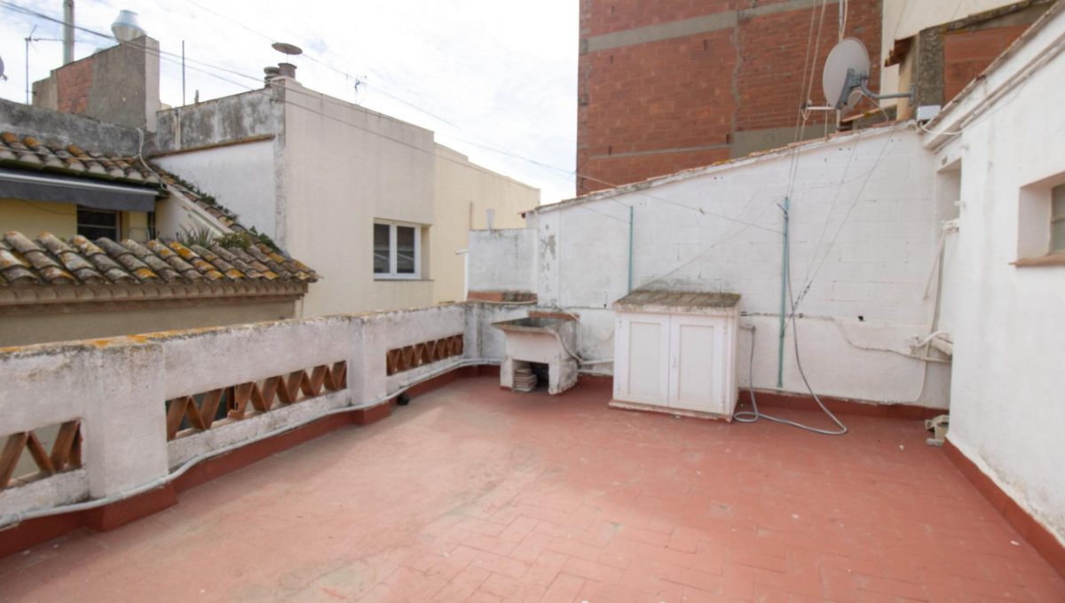 875439265_e20f0f34bddf9d9ad074a9829116f462