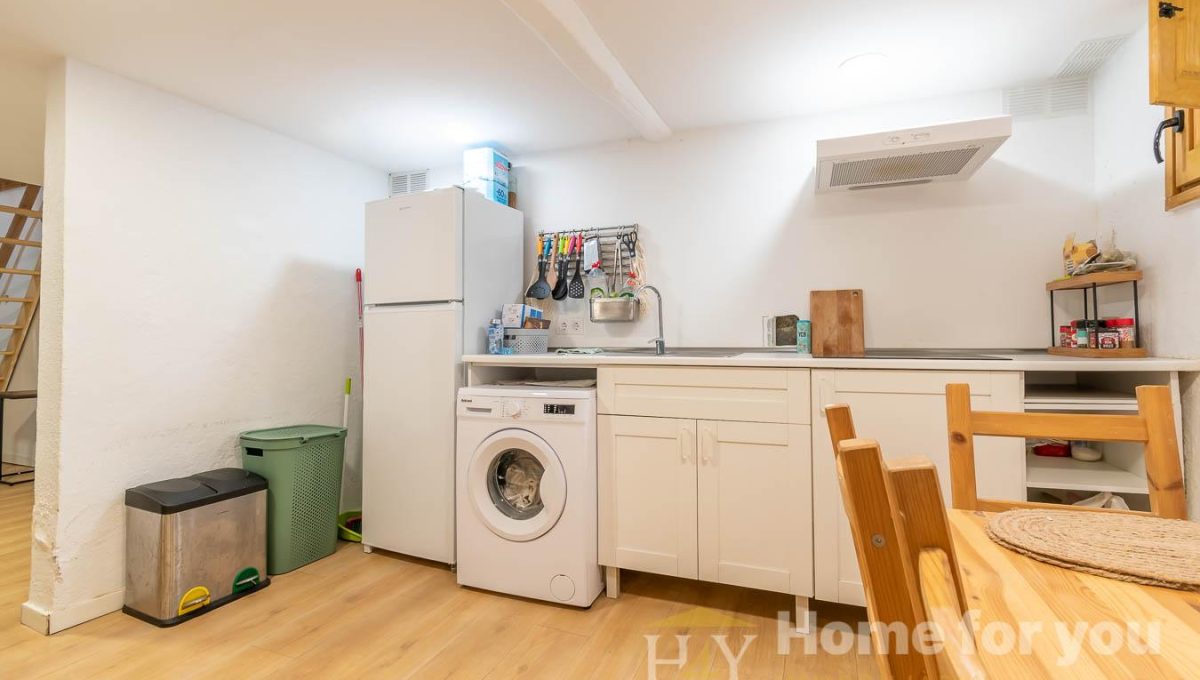 385275_190f5d141f3d4b8d67b3d873fad266ee