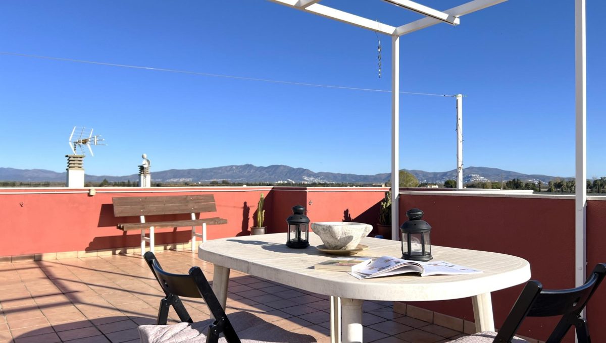 897474316_002c2ceafcc6a49026ee6e6b157f52ed