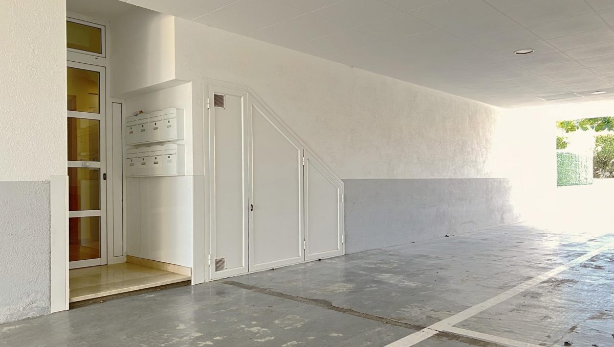 897474316_49950e811f72490152a23a7621cf436b