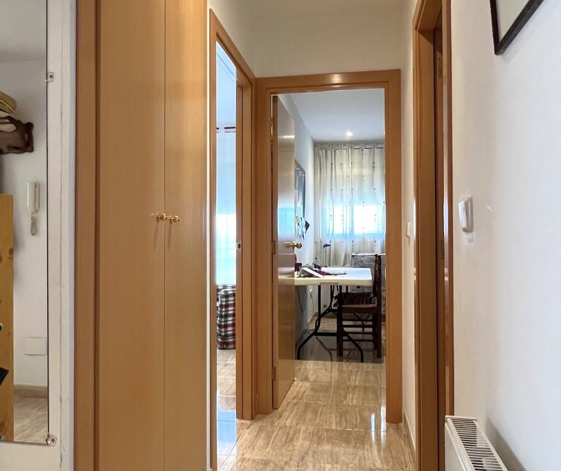 897474316_9cdc8073ca54b78bc23473e5209cc5c7