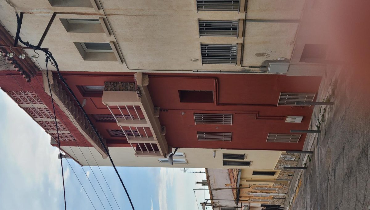 359032891_f27b2831c5bf6beafc325f158cea678d