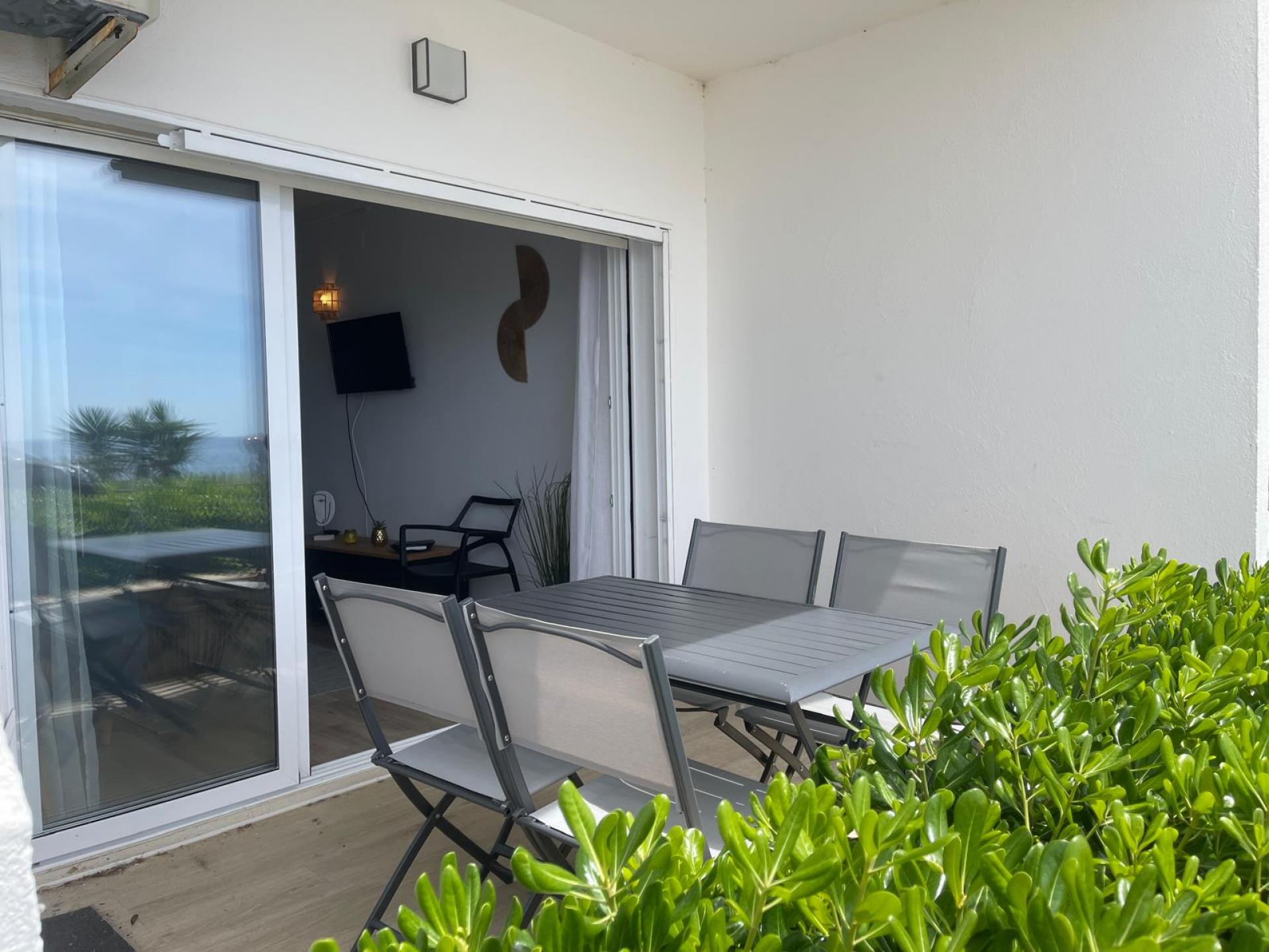 Appartement exclusif avec vue sur mer et licence touristique.