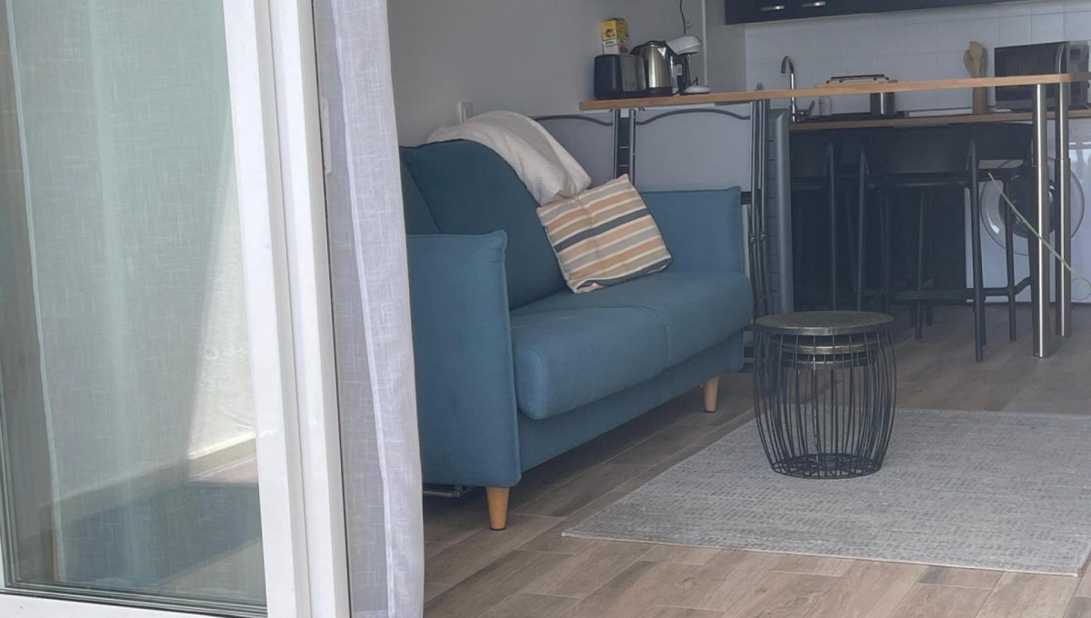 387574_ea7410837ab5bdf16d54af77ca0ac71c