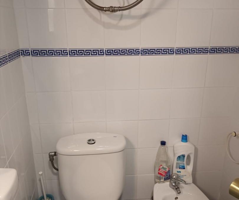 387577_b015a8c7b2ca5e2f448a808323f14f9b