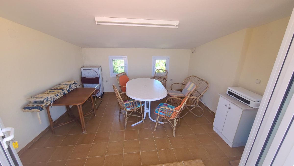 449504679_cc902a5ca722b4ae96368a96b723fe79