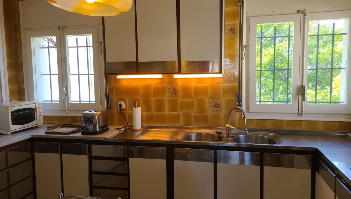 449504679_dd9bd8bd32f8f0d546bcb00536a2afbb