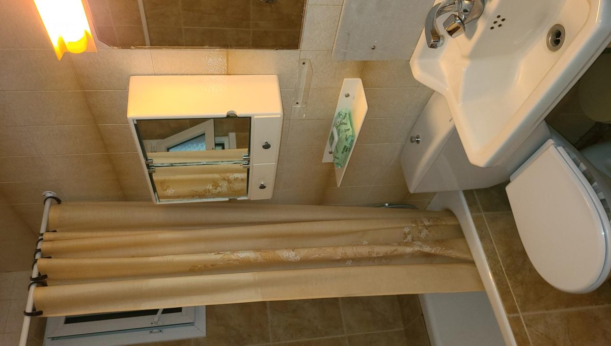 449504679_ea4983eb0b0503932c4f2dce5aeac7be