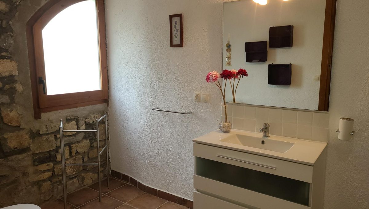 733404288_da6622c242afd684add7fa7295c8552b