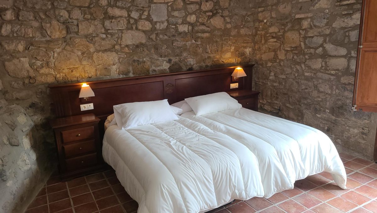 733404288_e0ff8752218d2c00a275e2cc7c25eac7