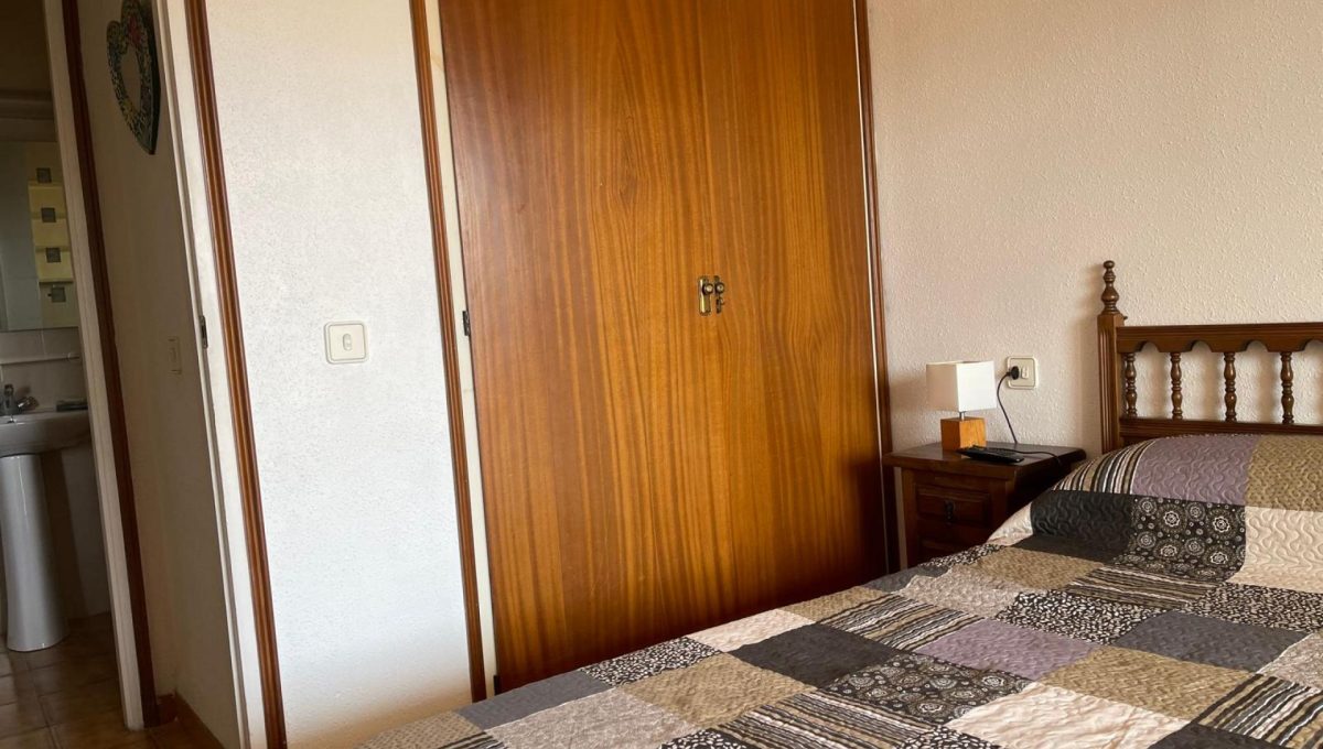 854884965_dc16328c30ec8d0b192151d09276c95c