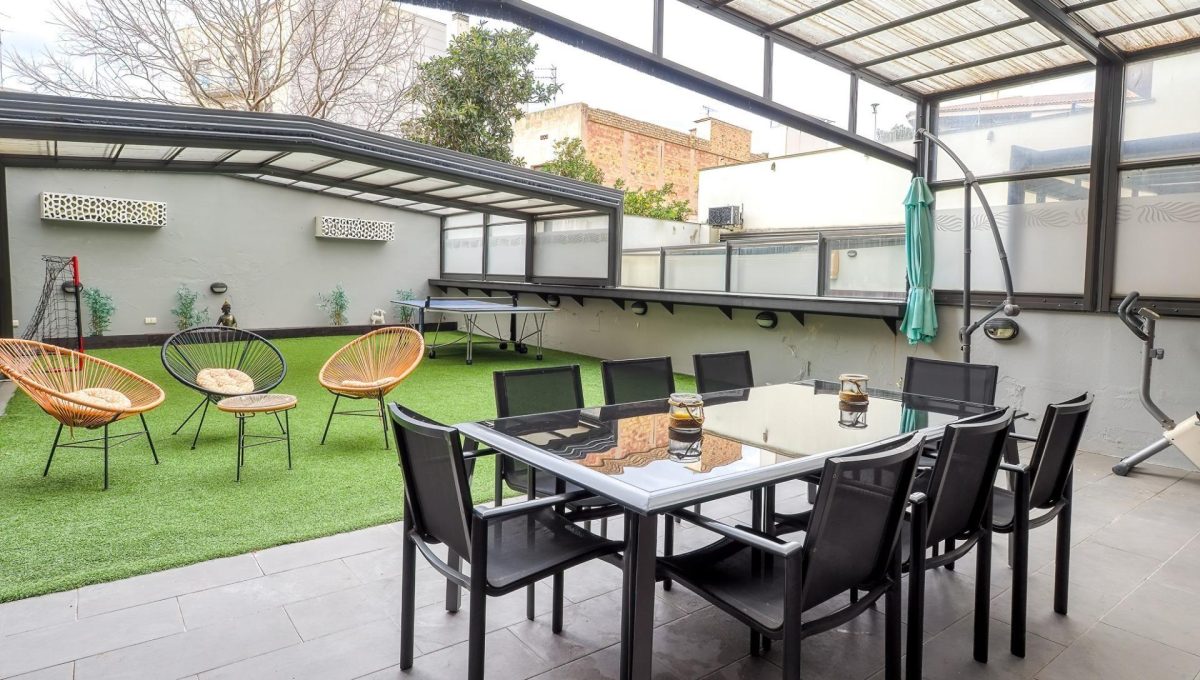 108319997_39aa1496076c91aa191faca11e9d3ece