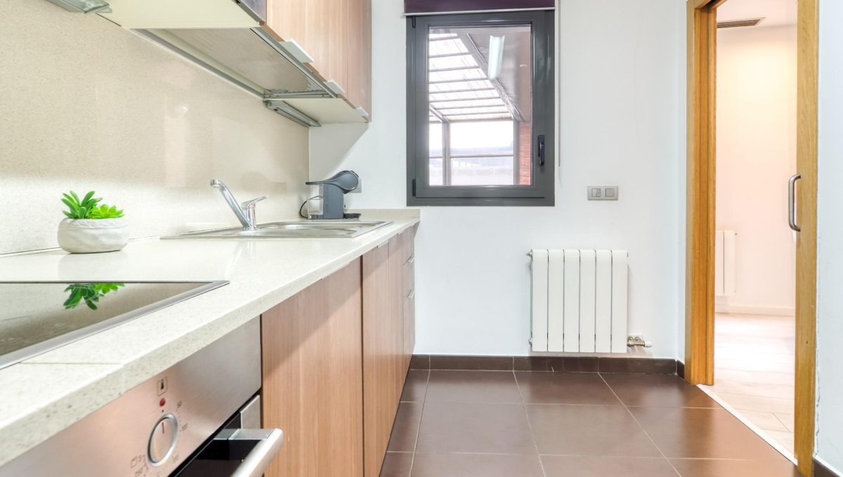 108319997_6c653a90d37eaf8d03131ce5192d3098