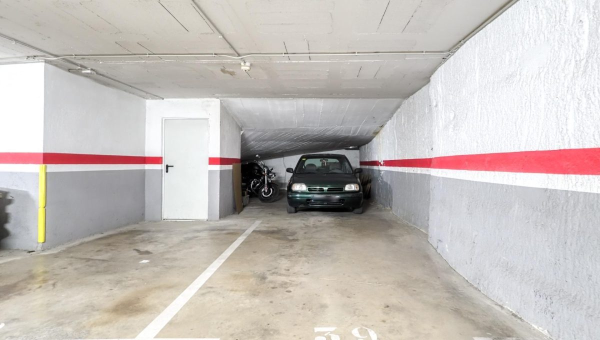 108319997_894c2df5ccf3a593e0e87da79031d6a0