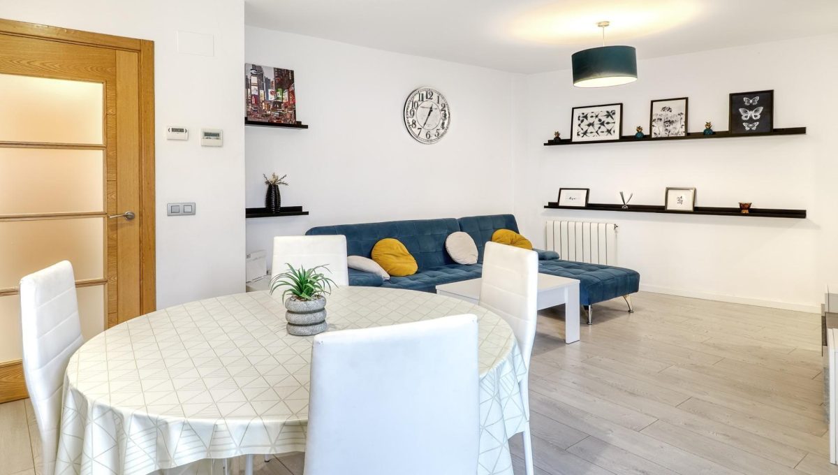 108319997_def53e7e63c5a8c09b39b9e689711ada