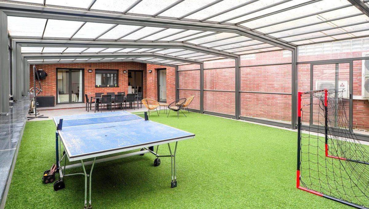 108319997_e9743a5c3a7609d2bfc8193019ae92f2