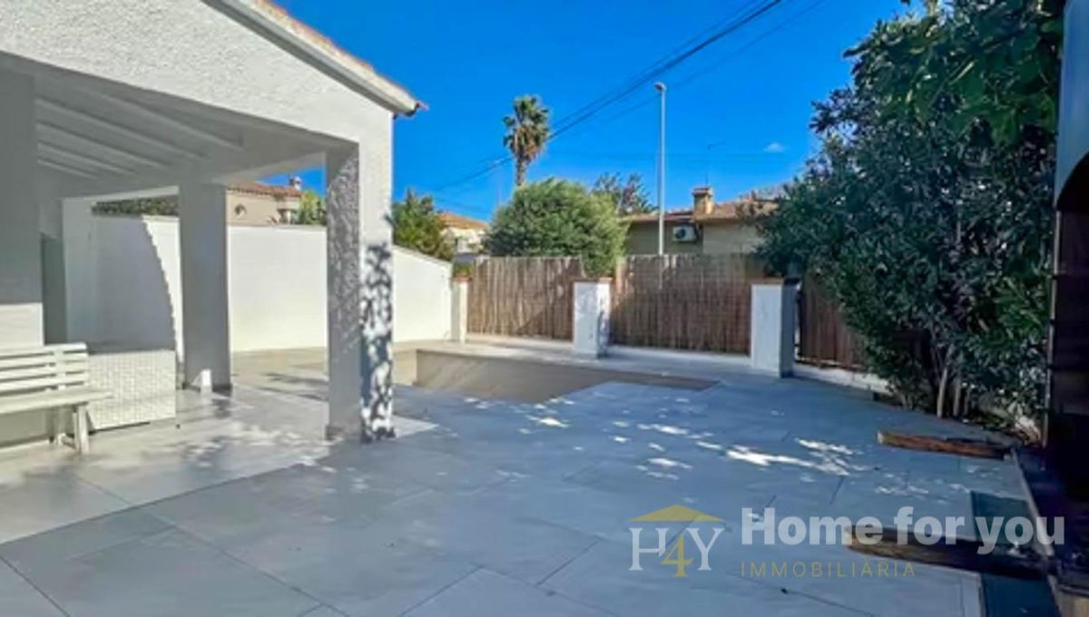 178293145_02f2165987b899c50a3b88782a10b151