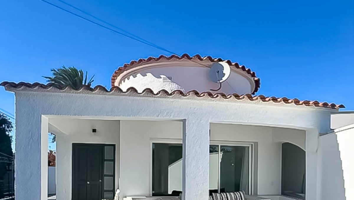 178293145_1a3bdf5a5a2cdf709e271e4fe83fb4b8