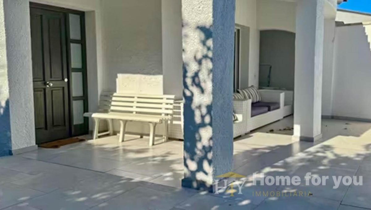 178293145_2f7ff03876cacc36340b088758f4c371