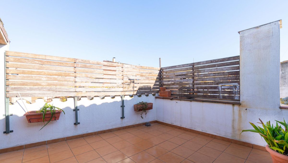 548082518_5eb3d5dd9cd4e8aadb76132e2ad51c81