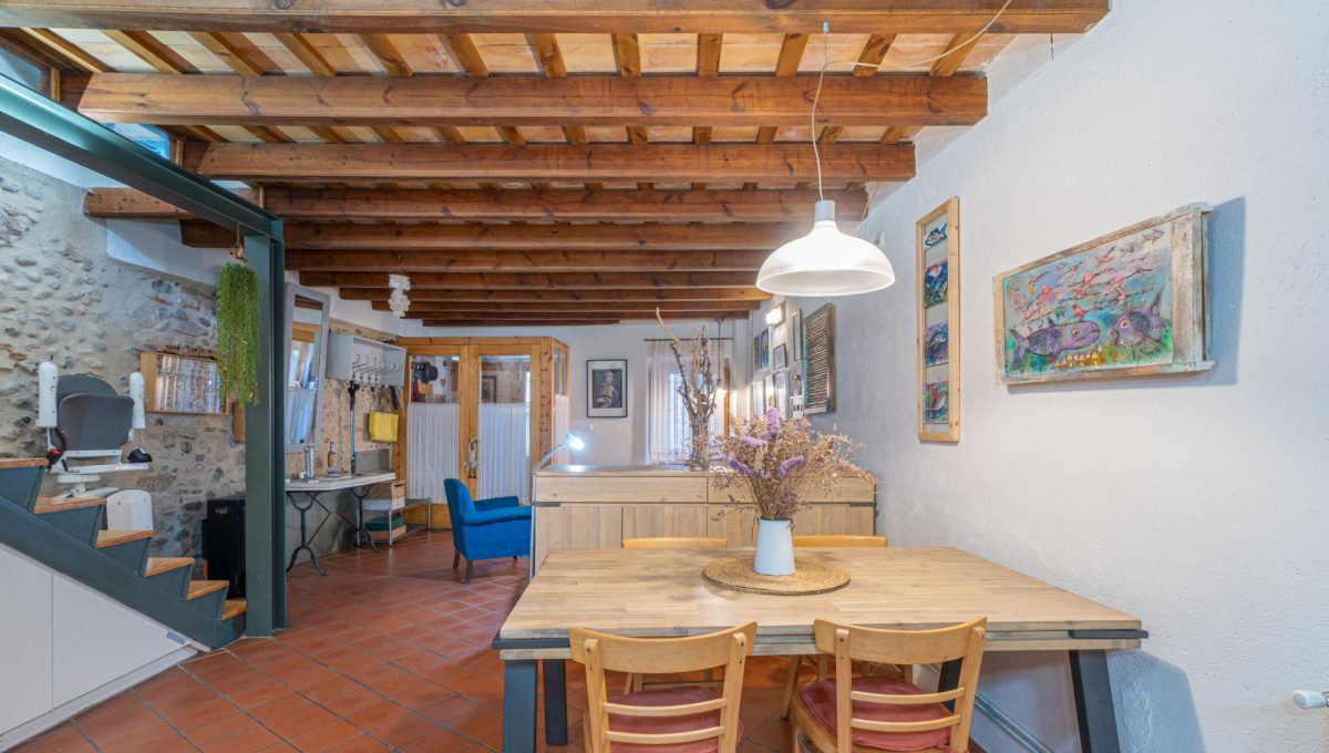 548082518_c08f865dcf429f07df4c0afde6989f77