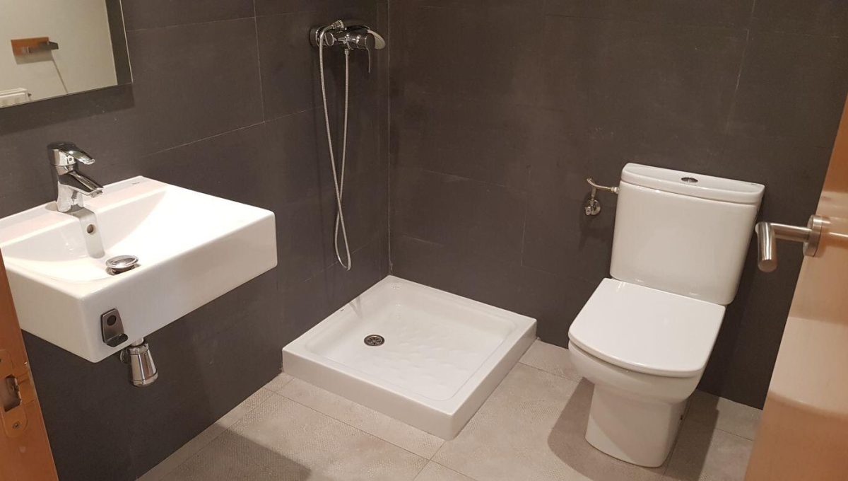 551343201_c1b810d62b26888f794620895e83a659