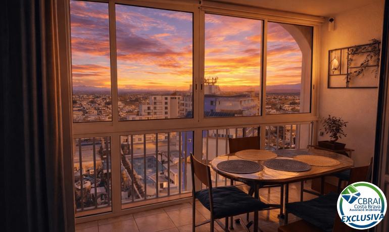 Apartamento en planta 12 con vistas al lago y montaña, 2 habitaciones y opción de parking en Delta Muga