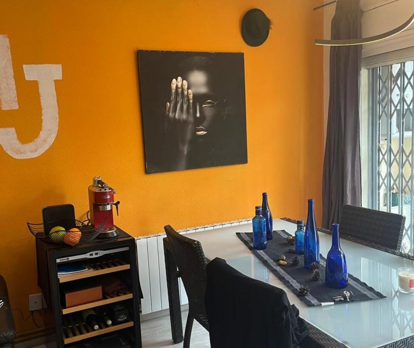 153833817_191492457de584118dc3407830b2c4fb